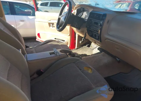 1998 Ford Explorer Sport z USA, uszkodzony, nr VIN 1FMYU22X0WUD09347